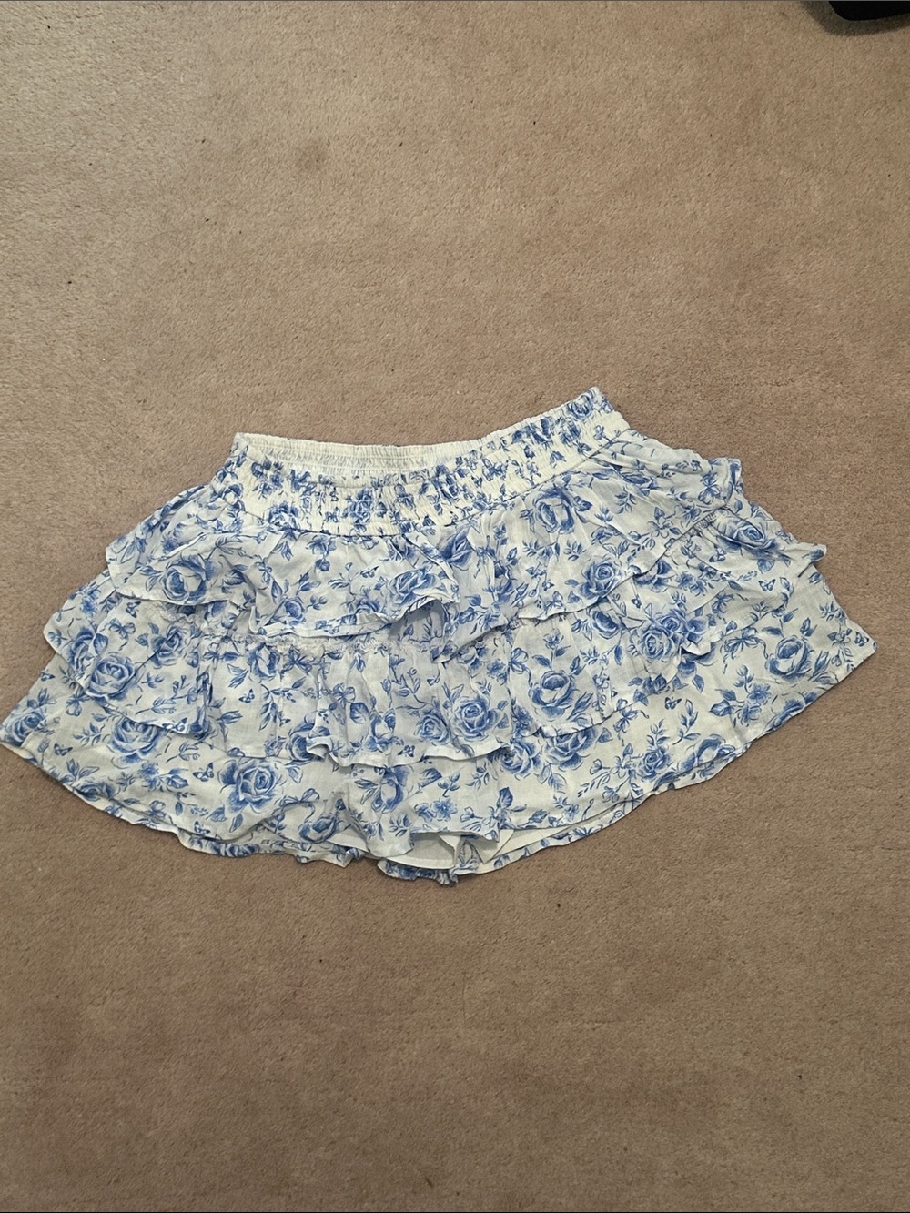 Hollister White Mini Skirt with Blue Floral Ruffle Tiers